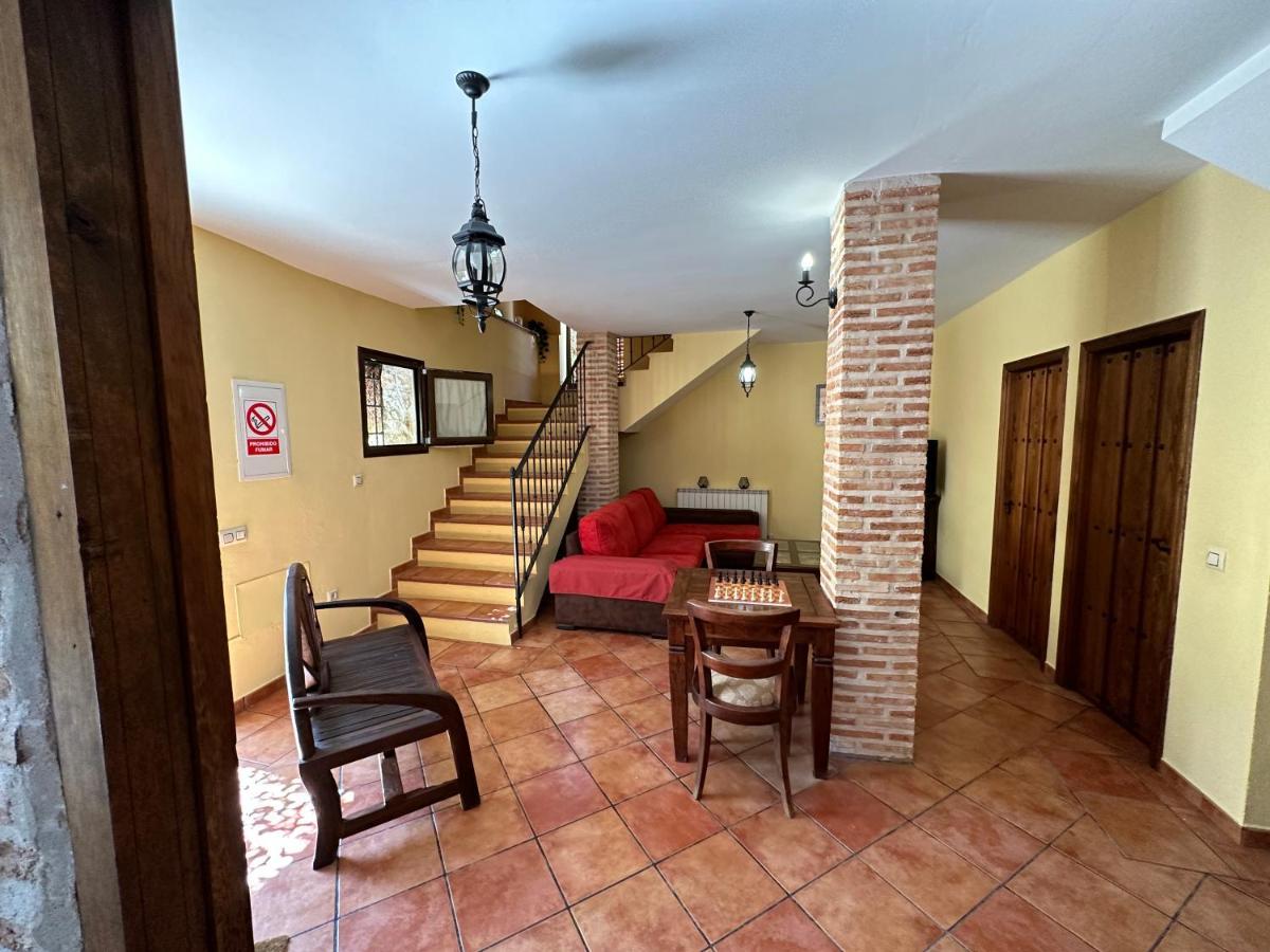 Casa Rural La Posada De Santa Teresa Pastrana Exteriör bild